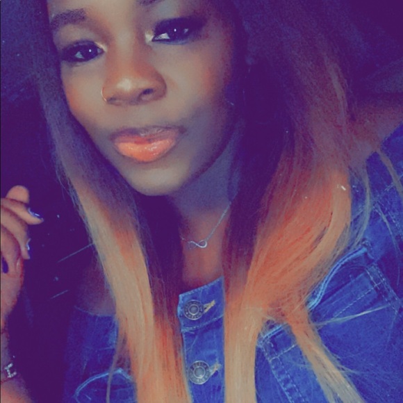 Meet your Posher, Bre - Picture 3 of 4